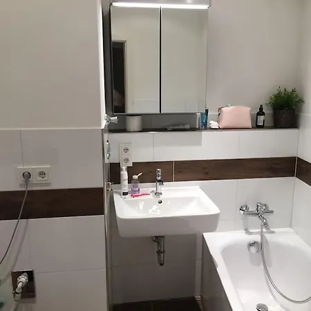 Lägenhet 4 Zi App 95 Qm *